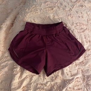 Lululemon Hotty Hot Shorts